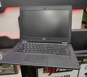 LAPTOP DELL LATITUDE E7250 (USED LIKE NEW)