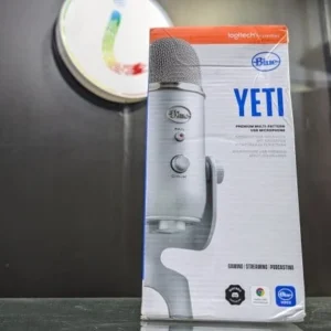 LOGITECH BLUE YETI Premium Multi-Pattern USB Microphone
