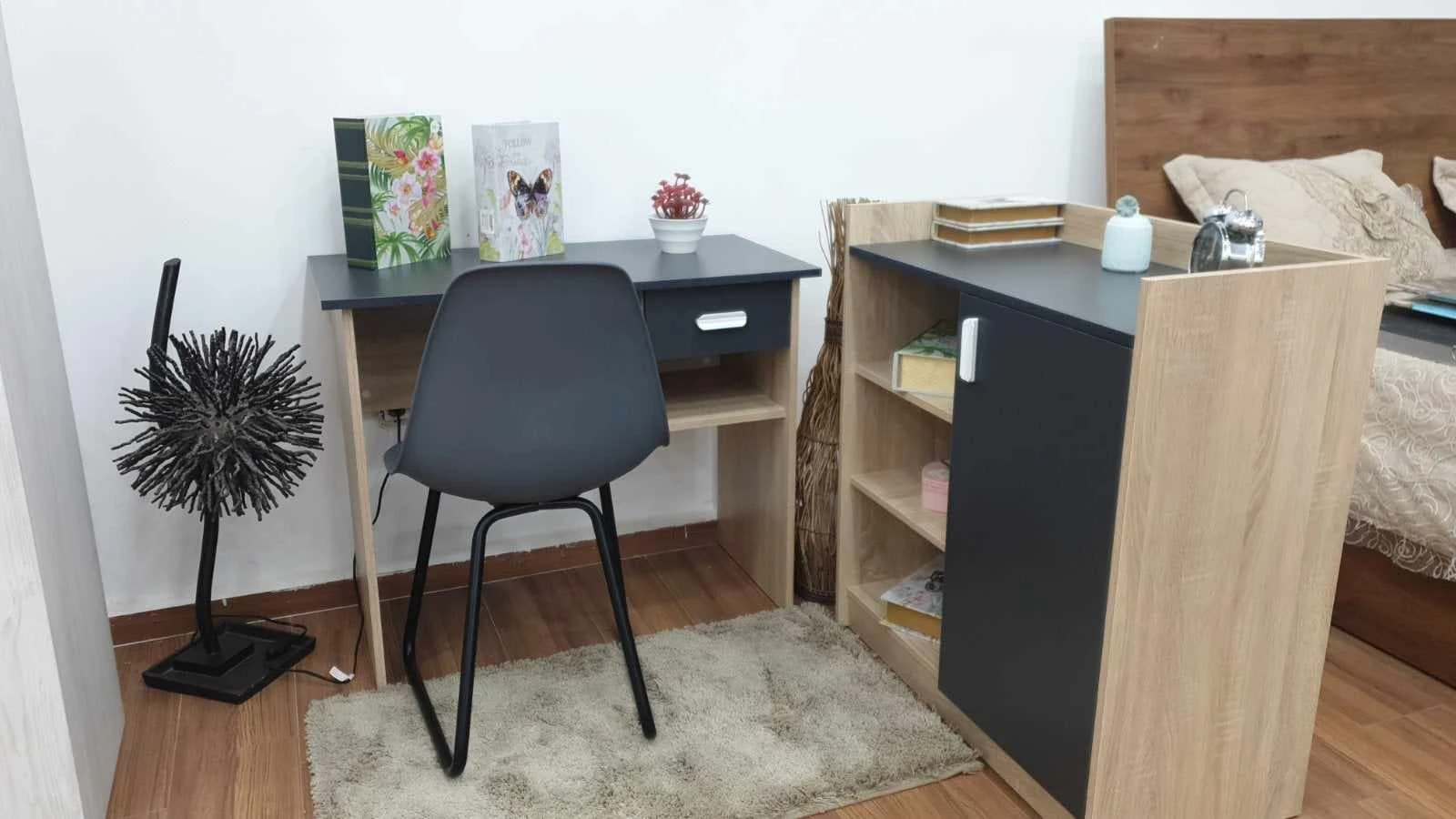 BUREAU ENFANTS 900*741 + ARMOR 800*865+ CHAISE – Image 3