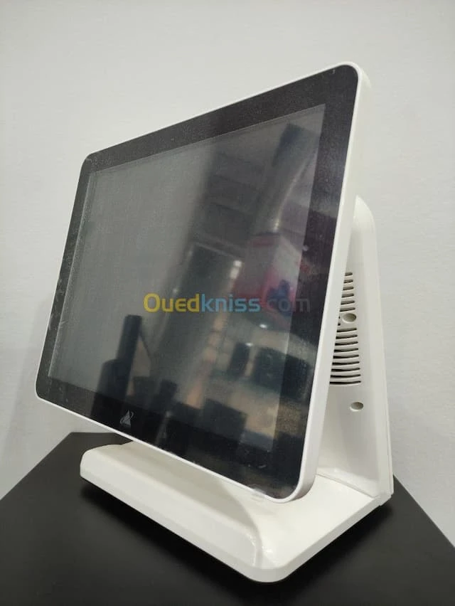 CAISSE TACTILE ENIGMA I5 / 4 / 128 / 15"