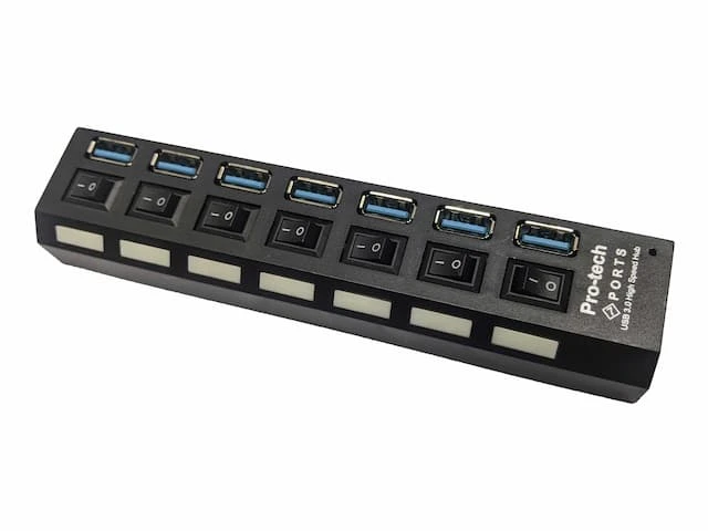 HUB PRO TECH 3.0 7 SORTIES AVEC CHARGEUR
